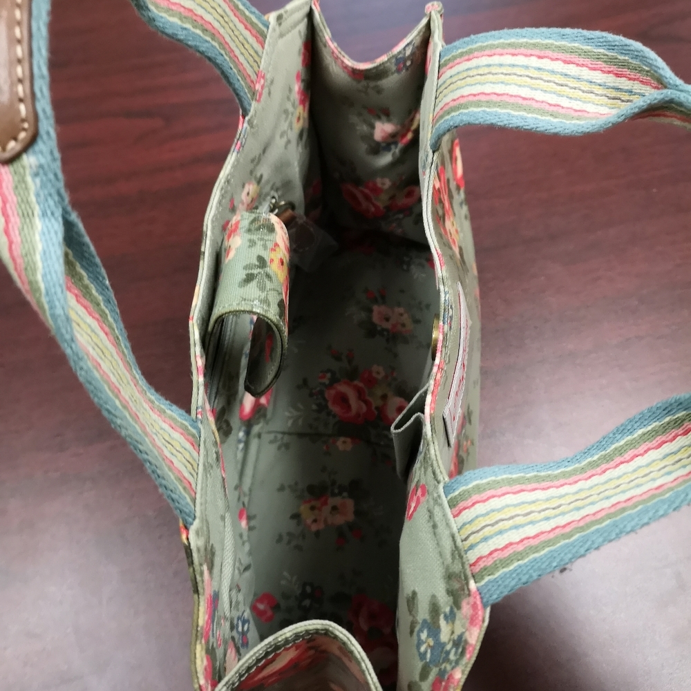 Handbag - Picture 4 of 6